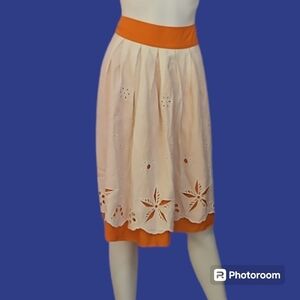 VTG AZWELL Retro Pioneer Floral Cutout Tie Back Linen Apron Colonial Skirt